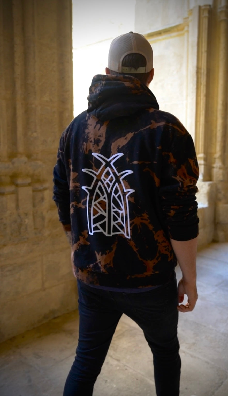 HOODIES NUMÉROTÉS CATHÉDRALE NOIR & ROUILLE